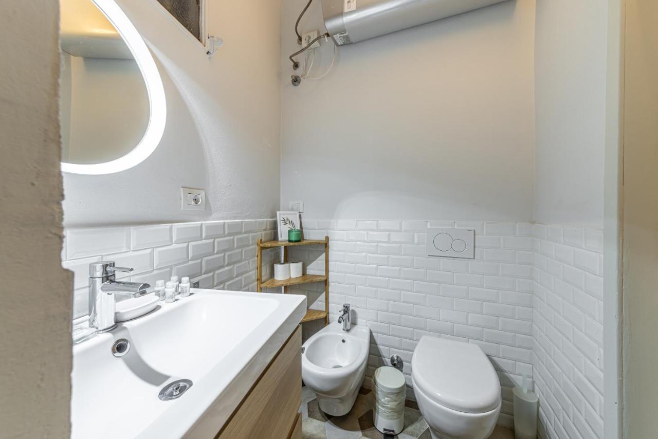 Monte Nero Charme Apartment Milano Ngoại thất bức ảnh